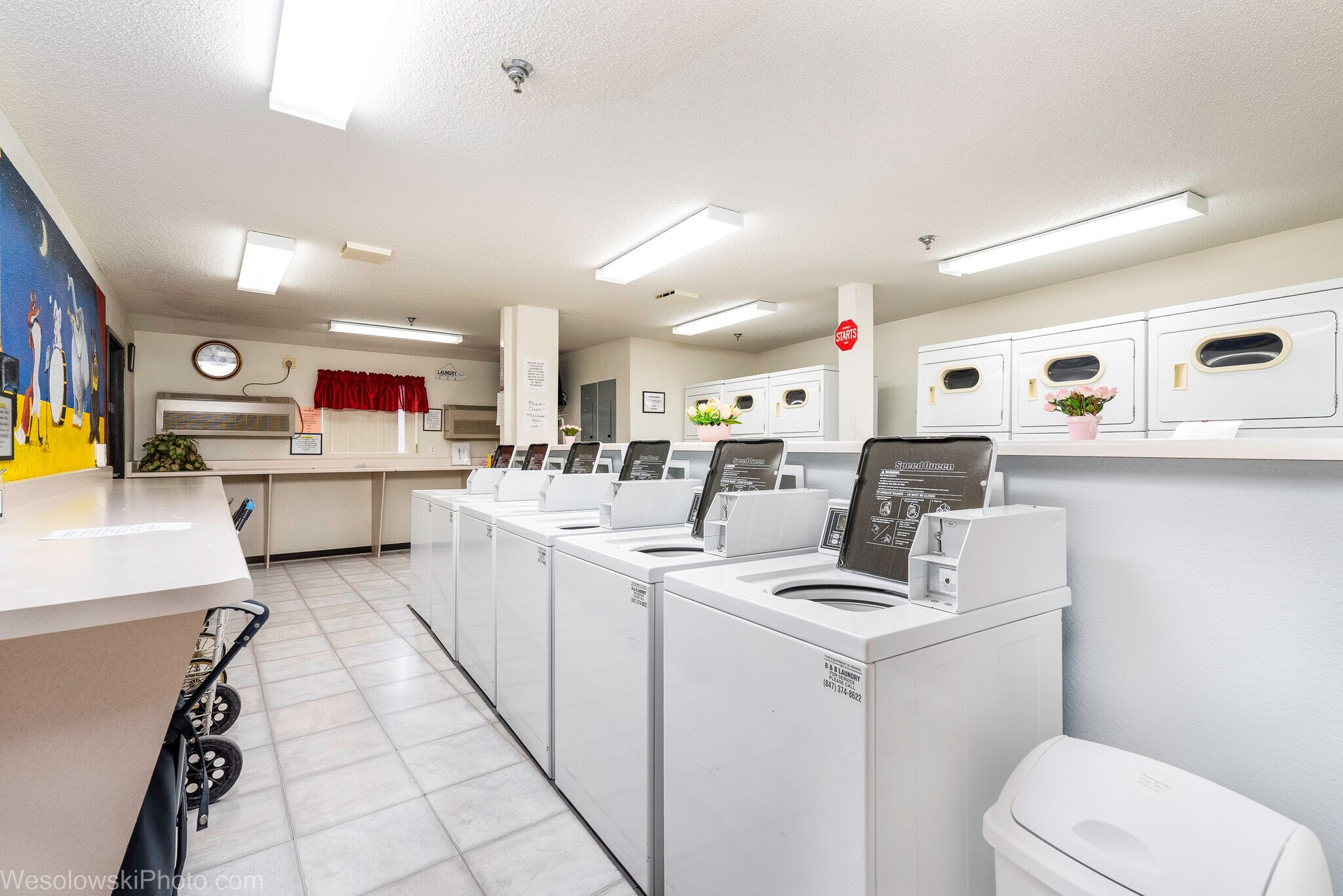 Laundry - 3305 Sunset Ave