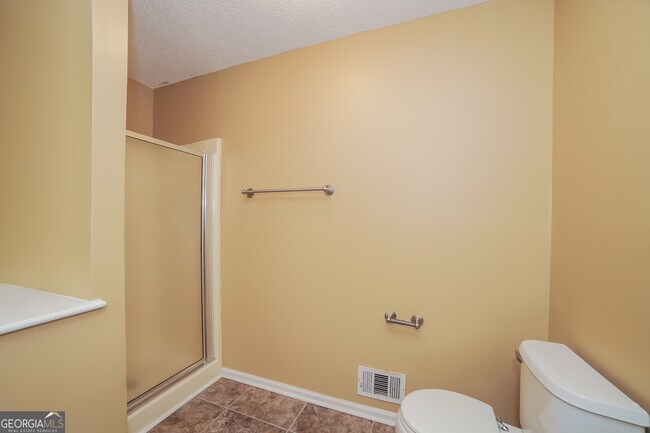 Building Photo - 111 Brandon Woods Cir