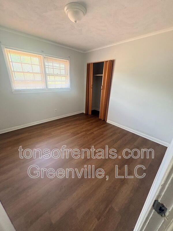 Building Photo - 293 Dogwood Club Rd