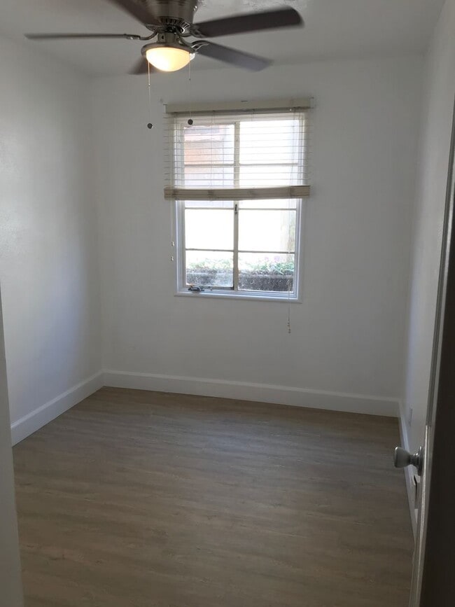 Building Photo - 4544 El Cerrito Dr