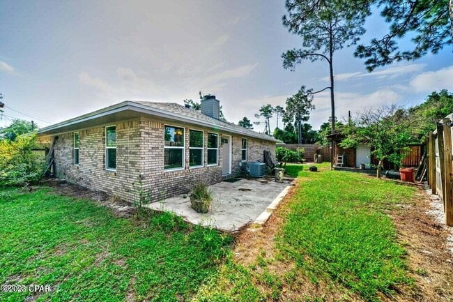 Building Photo - Woodlawn is one of the area's most sought after communities