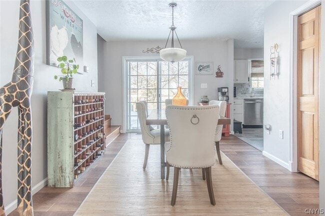 Building Photo - 212 Edmund St