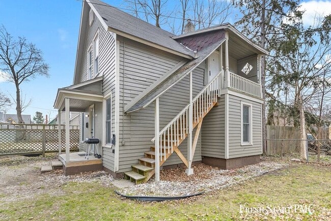 Building Photo - 1231 Terrace St