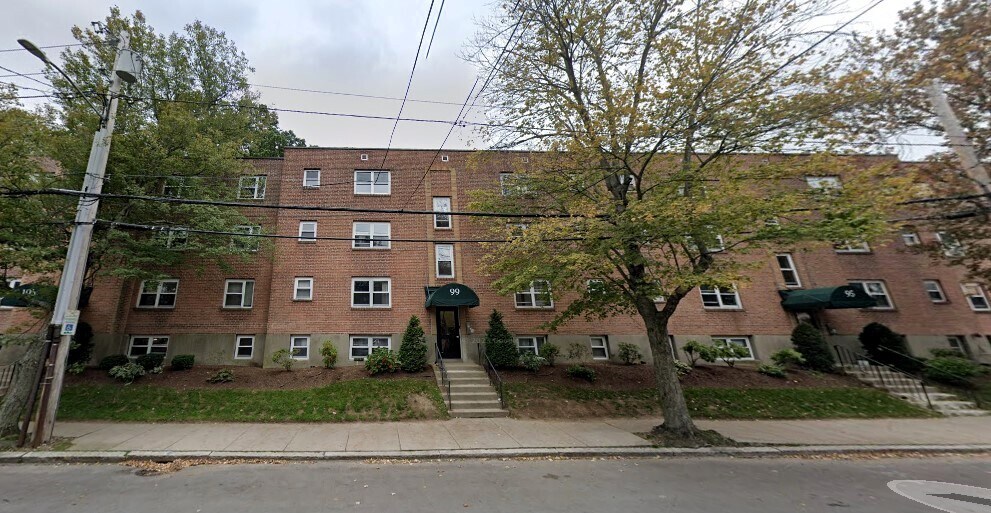 Building Photo - 99 Chestnut St