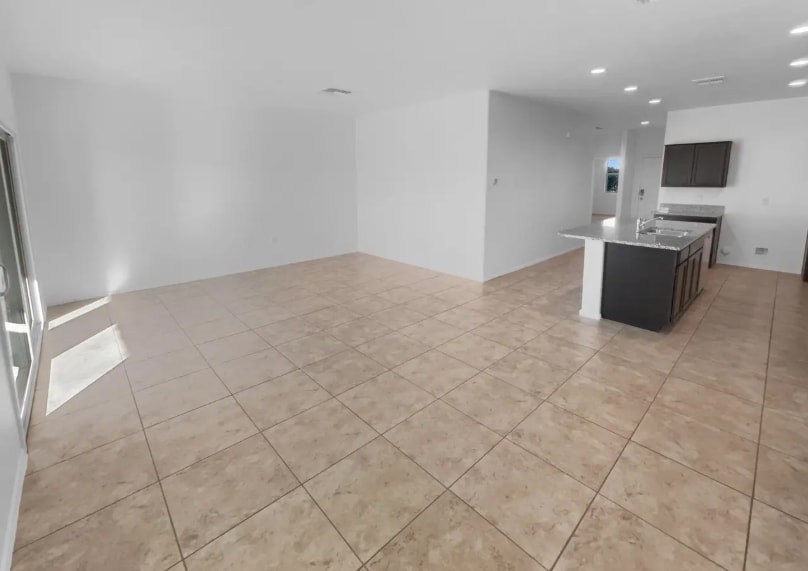 Building Photo - 30709 W Indianola Ave