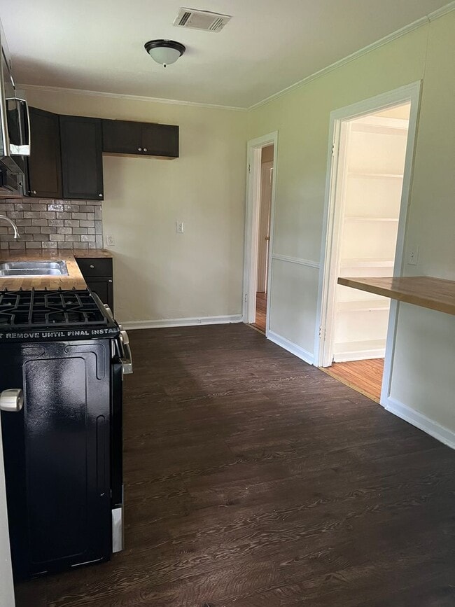 Building Photo - Adorable home in Shreveport