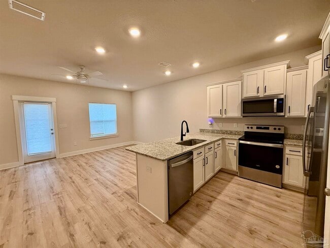 Building Photo - 1471 Iroquois Ct