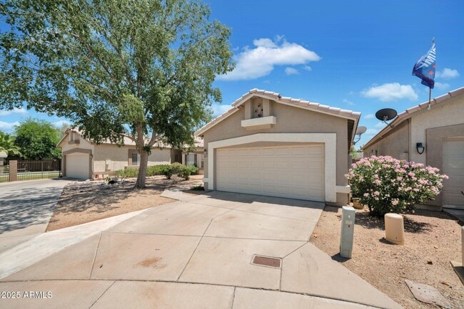 Building Photo - 2917 E Nisbet Ct