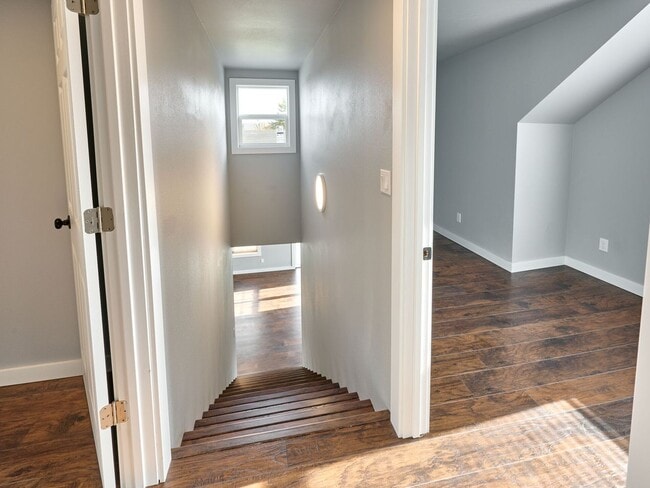 Building Photo - 11th - VPM415E-5