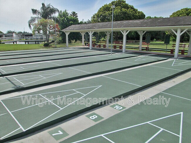 Building Photo - 10614 Hayden Ave