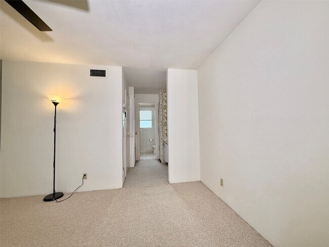 Building Photo - 11002 Hammerly Blvd