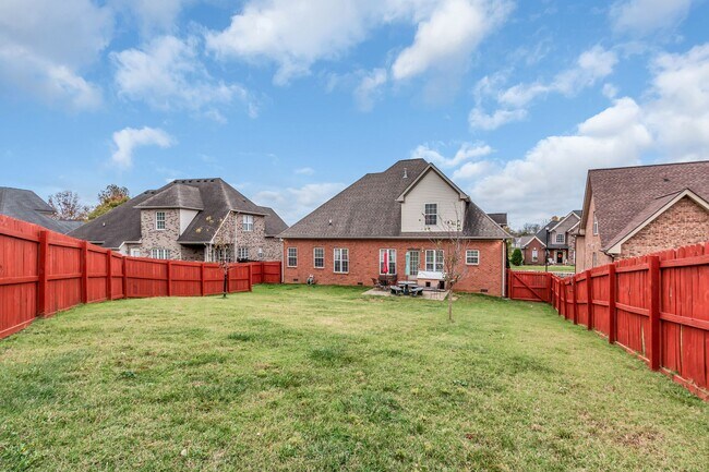 Building Photo - 1016 Red Pepper Ridge