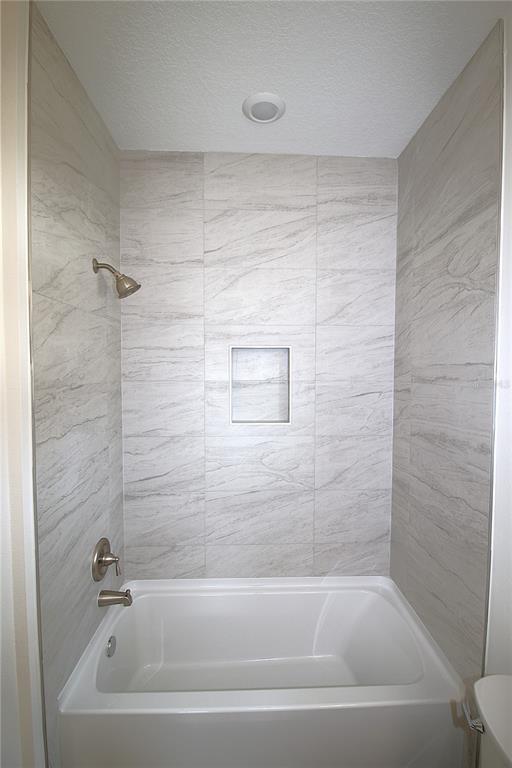 Building Photo - 8990 Glenarm Way