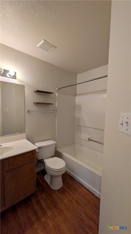 Building Photo - 821 Sagewood Trail