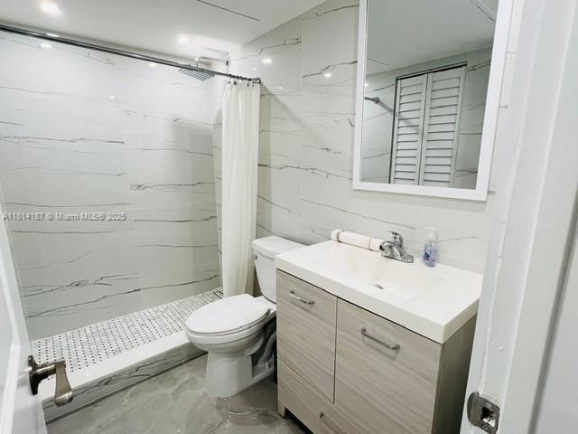 Building Photo - 17505 NW 67th Pl