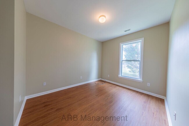 Building Photo - Charming 3-Bedroom Ranch in The Glen at St...