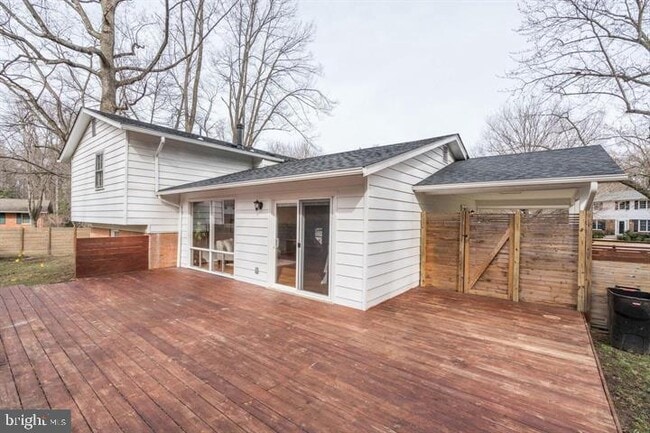 Building Photo - 1700 Pebble Beach Dr