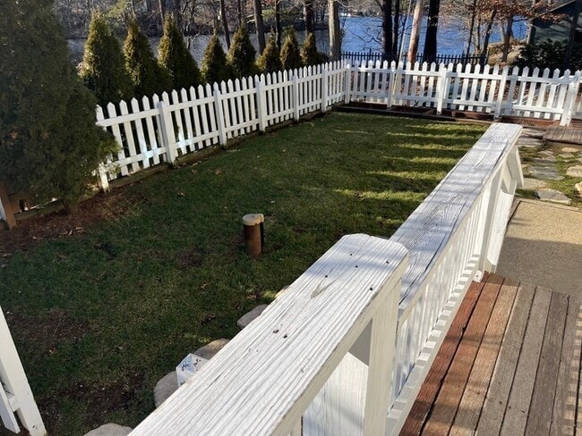 Building Photo - 49 Hayden Pond Rd