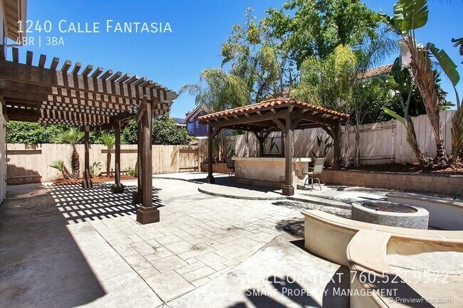 Building Photo - 1240 Calle Fantasia