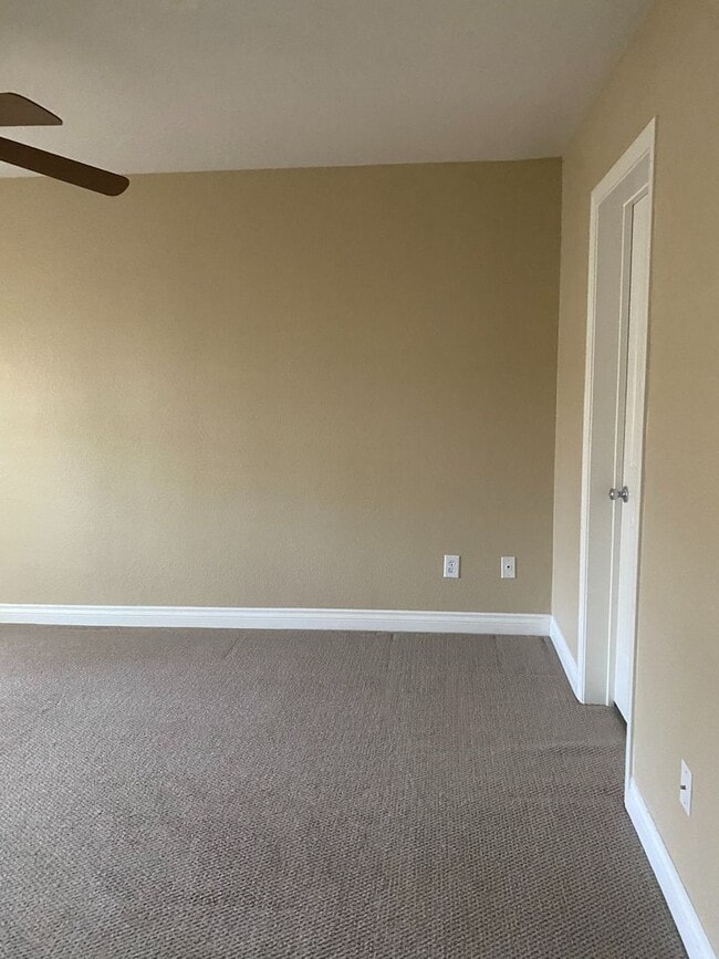 Building Photo - Single Story 4 Bedroom on 1/2 Acre Lot w/ Pool & Spa!