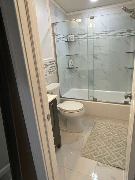 Building Photo - 5 Imperato Ct