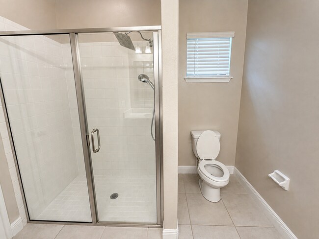 Building Photo - Spacious 5-Bedroom Home at 170 Mitchell's Manor – 4.5 Baths and 2,708 Sq Ft of Comfort in Haines ...