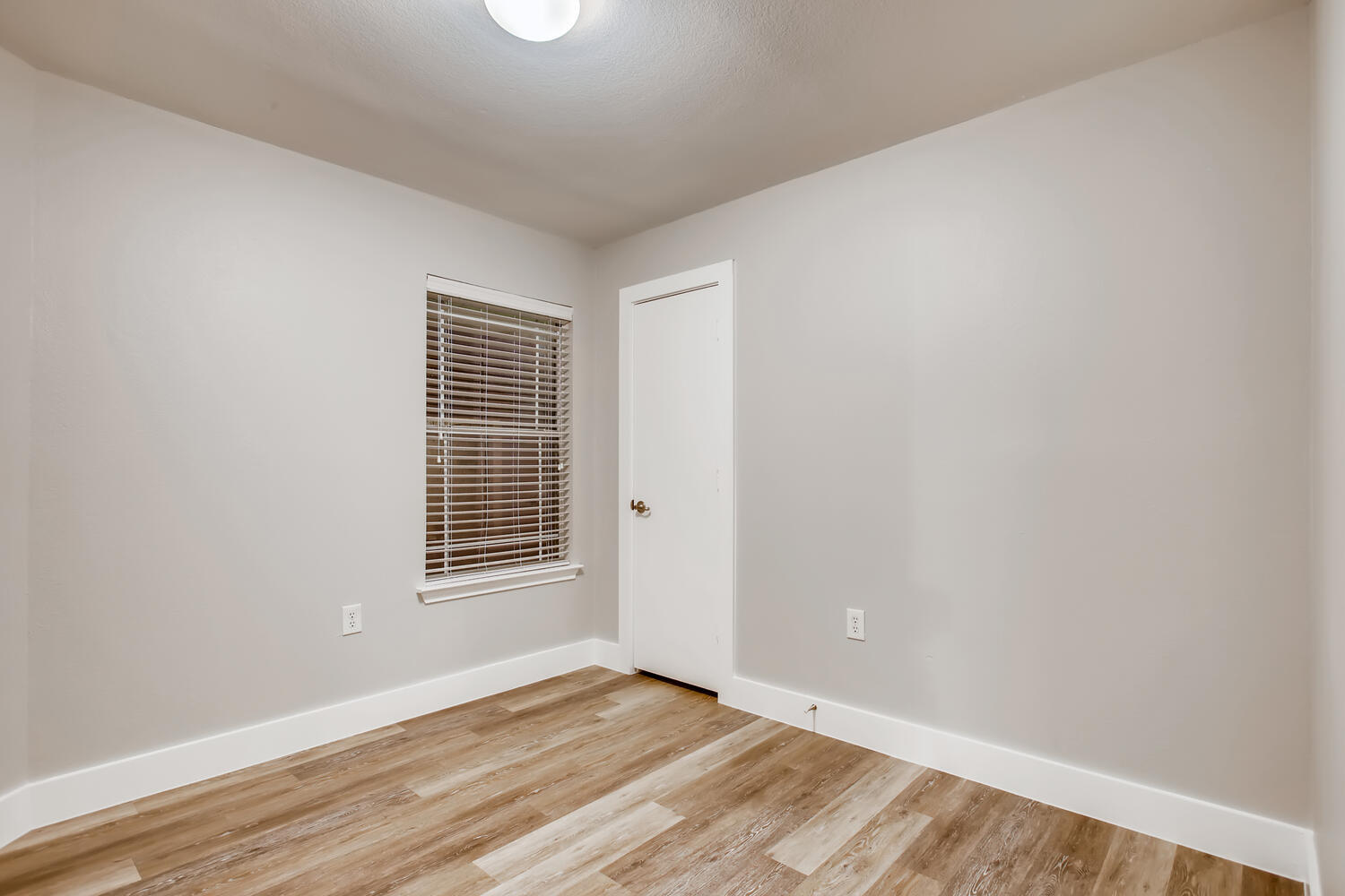 Building Photo - 1628 Coriander Dr