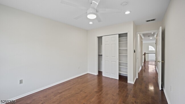 Building Photo - 1306 Stech Dr