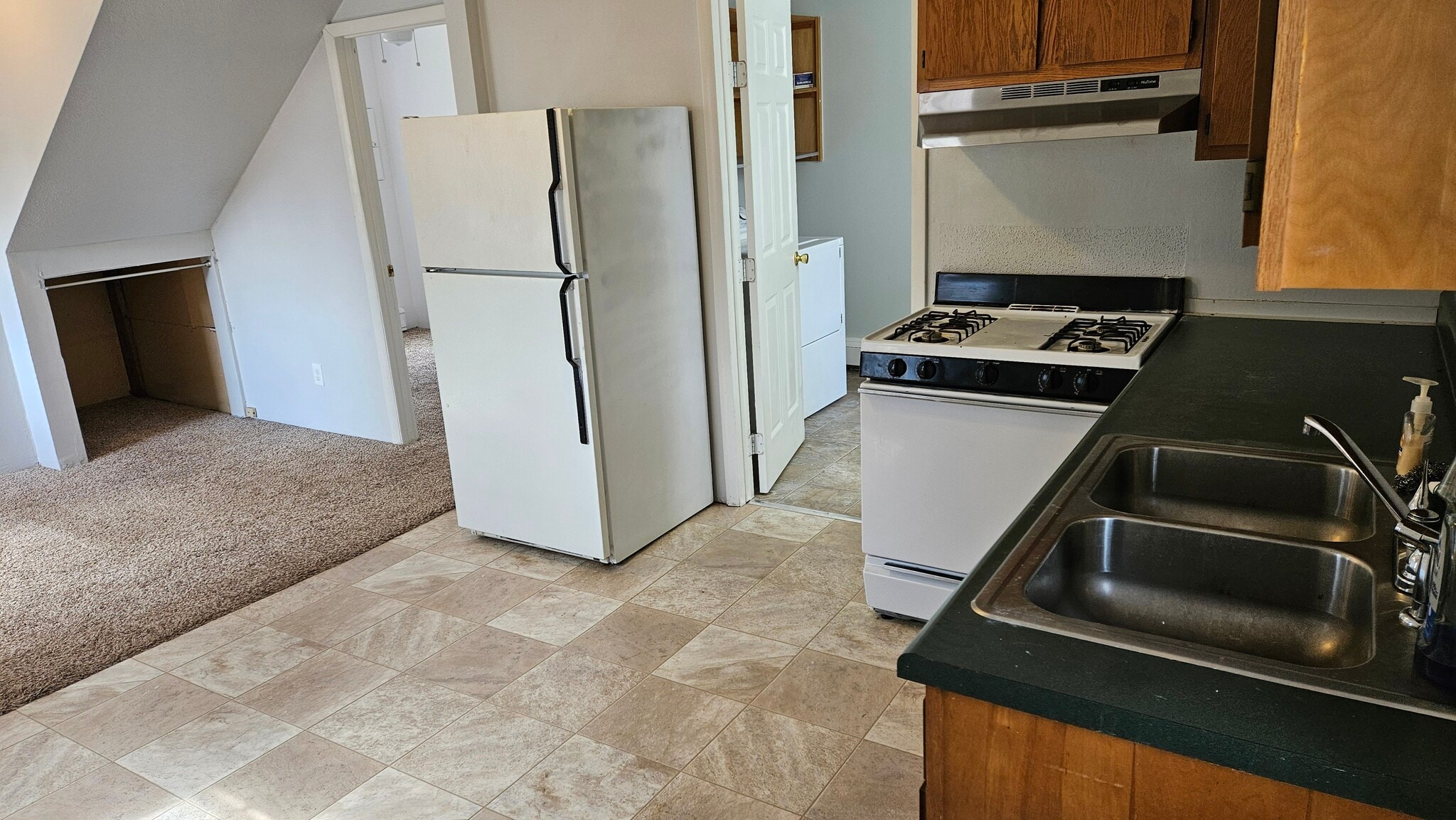Building Photo - 4304 Kateri Ln