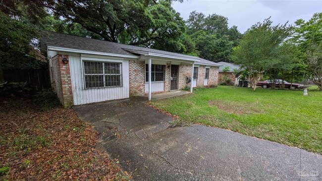 Building Photo - 5761 Scotland Rd