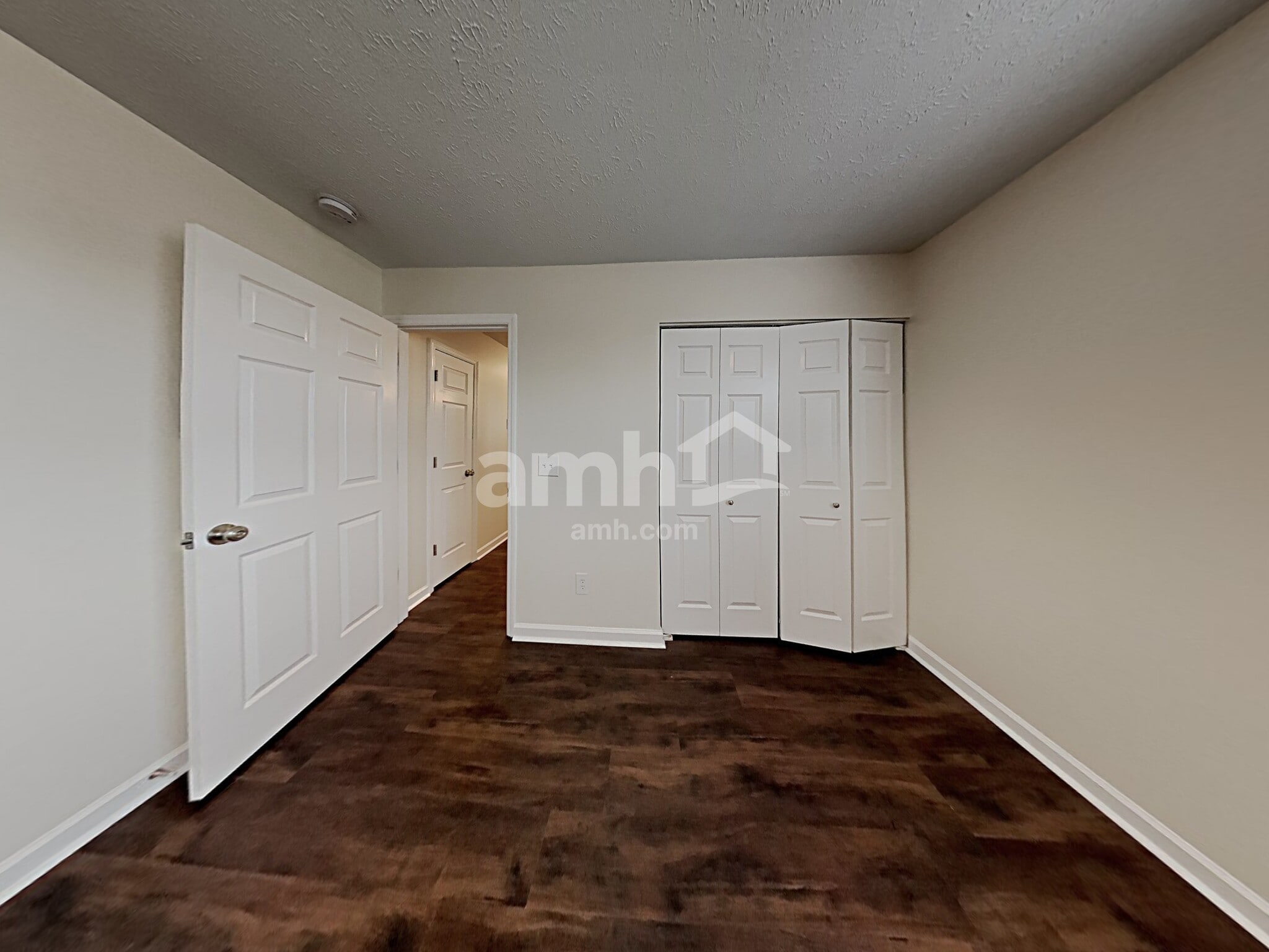 Building Photo - 112 Bradford Cir