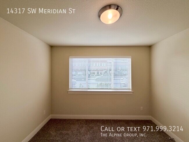 Building Photo - 14317 SW Meridian St