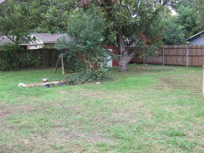 Building Photo - Wedgwood Wonder