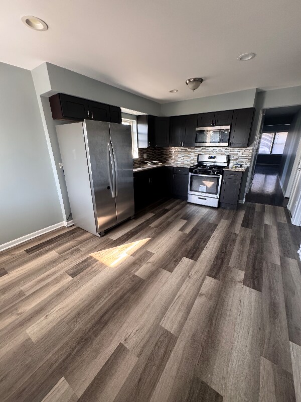 Building Photo - 1021 S 16th Ave