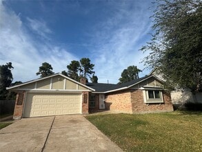 Building Photo - 12811 Labelle Ln