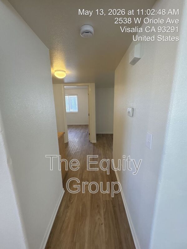 Building Photo - 2534 W Oriole Ave