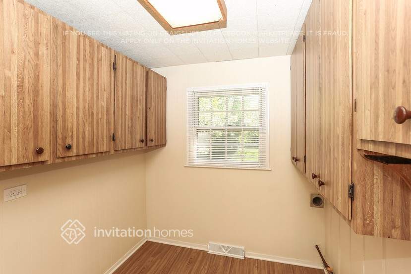 Building Photo - 1159 Blackhawk Dr