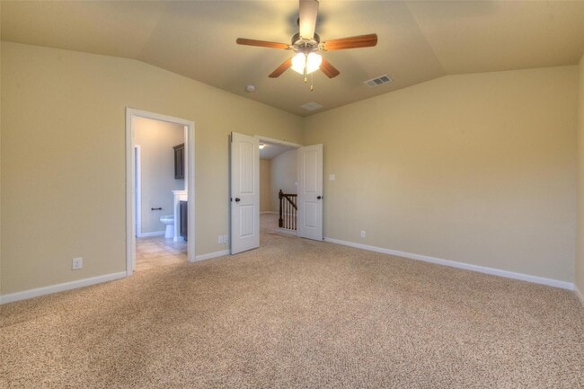 Building Photo - 8608 White Ibis Dr