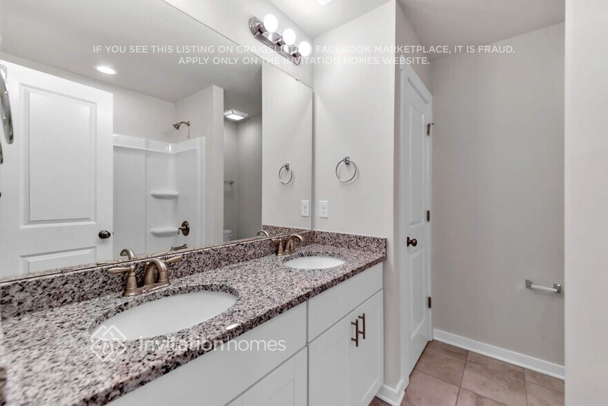 Building Photo - 3007 Ayana Dr
