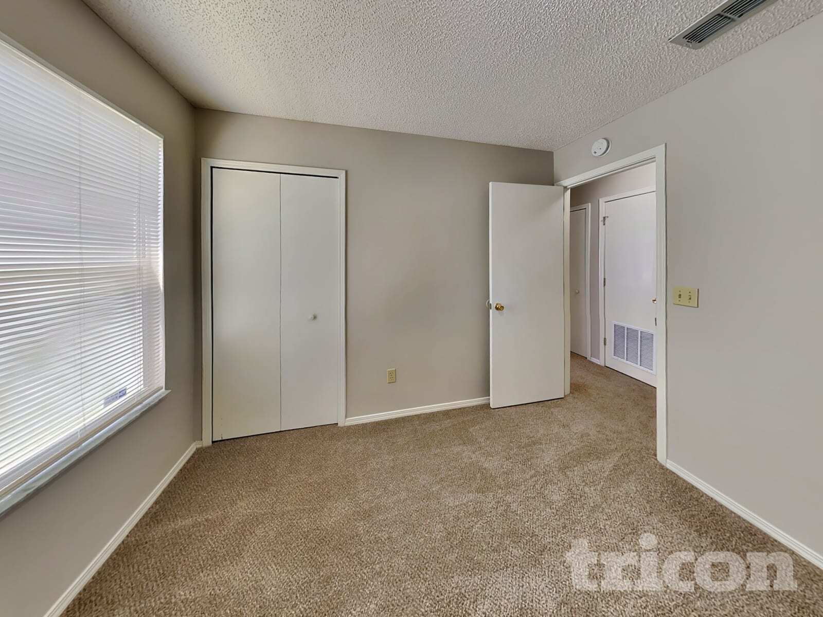 Building Photo - 8384 Argyle Corners Dr