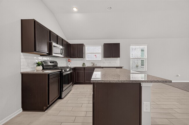 Building Photo - 2122 Artic Loon Dr