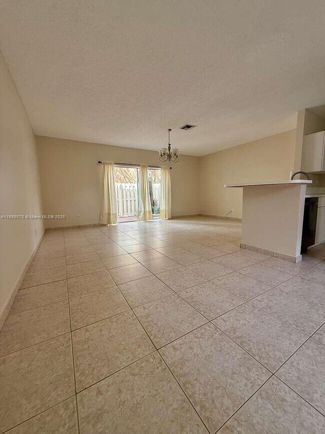 Building Photo - 16111 Emerald Cove Rd
