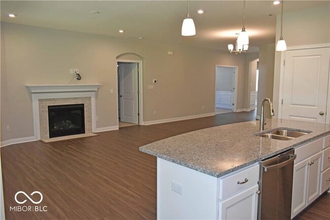 Building Photo - 3858 Elkhorn Wy
