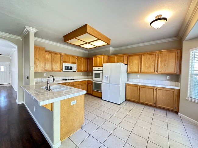 Building Photo - 1776 Tuscany Dr