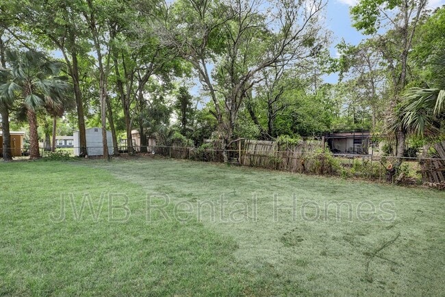 Building Photo - 10514 Monaco Dr