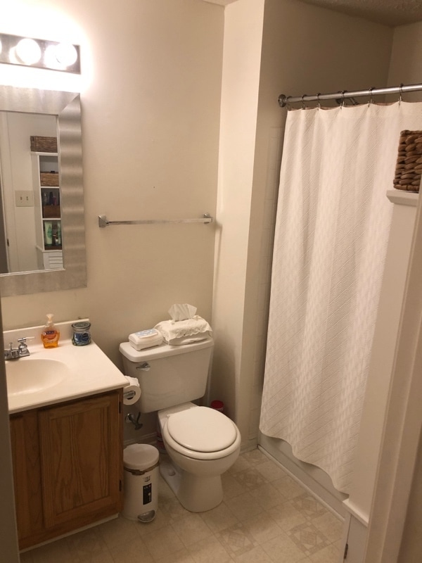 Building Photo - 2620 Tor Ct