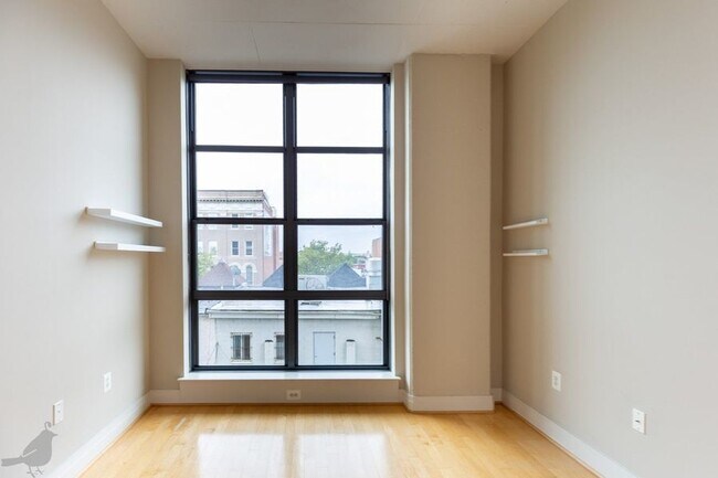 Building Photo - 2020 12th St NW