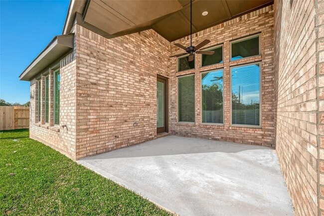 Building Photo - 1303 Munson Valley Rd
