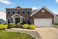 Building Photo - Golf Course Living