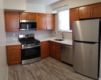 Building Photo - 203 Erica Terrace